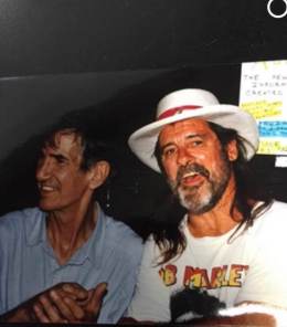 1995-06-08 -Kerrville with Daryl Harris backstage