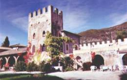 1994-12-04 Over 1000 years old Castle-The House Of the Rising Sun